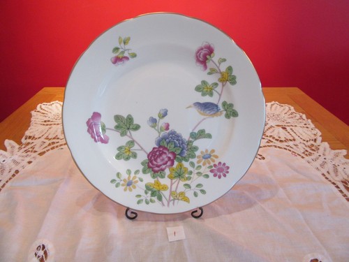 Beautiful vintage bone china - vintage,