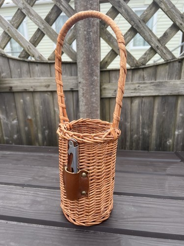 Wicker wine bottle carrier - wicker,