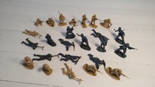 Airfix 1:32 Soldiers mixed Scale 1/32 WWII Mixed Lot X 25 Airfix Army men