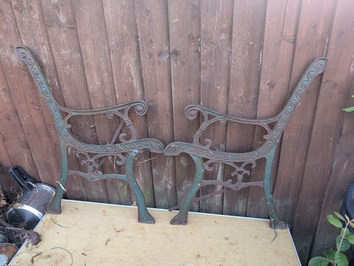 Vintage cast iron garden bench - cast,