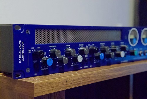 Audio dual valve - tl,