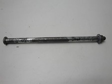Swingarm axle swingarm thru