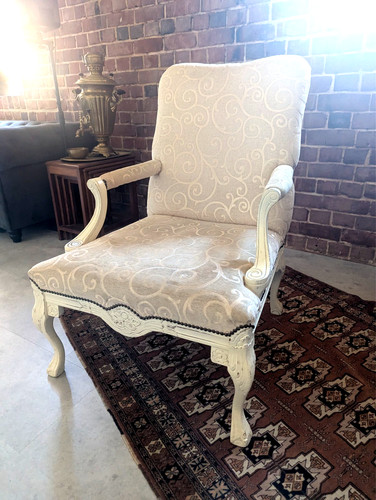 Louis style cream - xv,