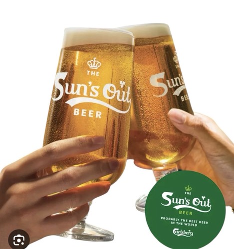 Carlsberg suns out pint - carlsberg,
