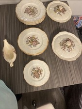 Empire England Dinner Set
