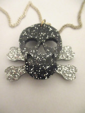 TATTY DEVINE SKULL AND CROSS