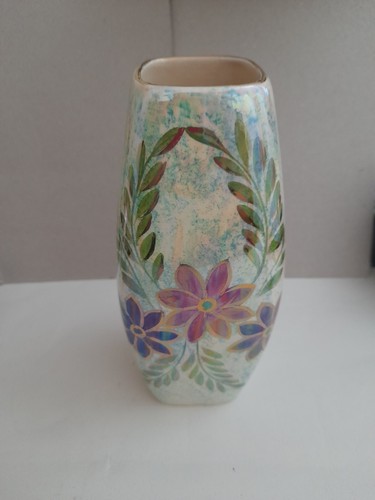 Old court ware lustre - lustre, vase