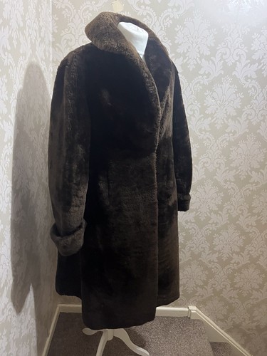 Chocolate brown vintage beaver - vintage,