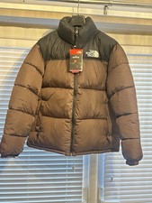 The North Face Nuptse 700