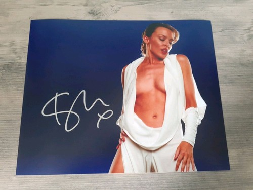 Rare kylie minogue signed x - rare,