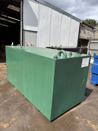 2000l bunded waste oil - waste,
