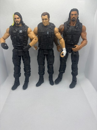 The sheild wwe figures roman - sheild,