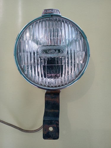 Vintage lucas lr6 9 spot - 6", ft/lr6/9