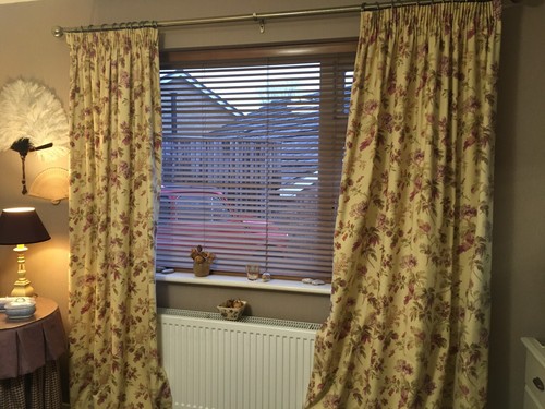 Laura ashley matching pair - laura,