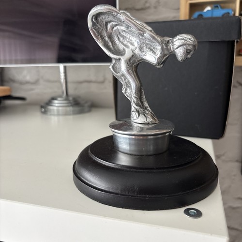 Rolls royce spirit ecstasy - royce, of