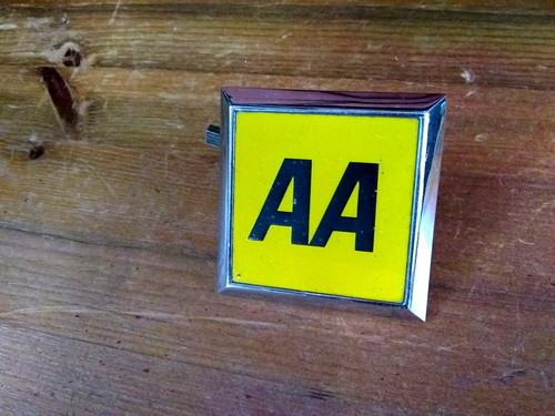 Badge 1970s grille - aa, mk3