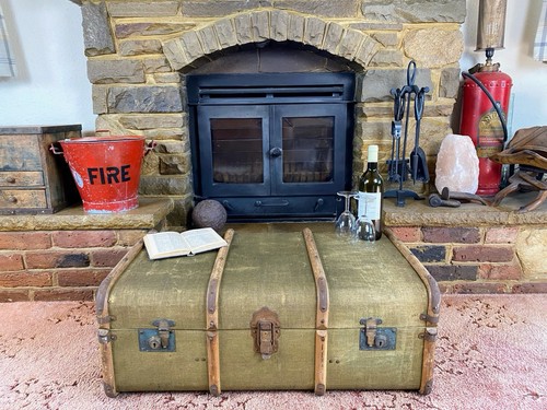 Old antique steamer trunk - old,