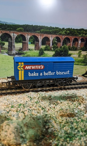 Vintage hornby gauge model - vintage, oo