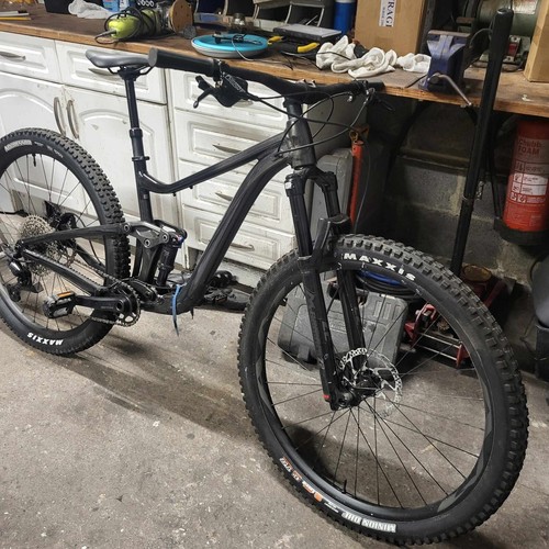 Giant trance full suspension - full,