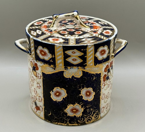 Antique davenport imari - davenport, jar