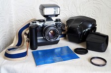 Vintage OLYMPUS OM10 35mm film