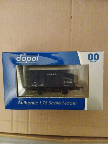 Dapol gauge wessex wagons - oo,