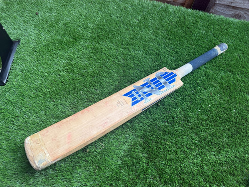 Newbery player junior - junior, cricket