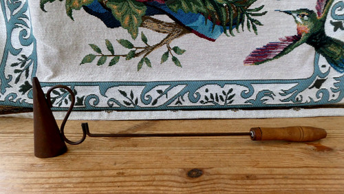 Vintage metal candle snuffer - metal,