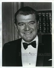 1965 Press Photo "Back to Back" actor Jack Hawkins - pip16655