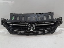 2015 VAUXHALL CORSA E 3 Door Hatchback Front Upper Centre Grille Grill 