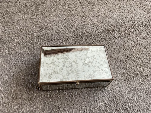 Mirrored glass jewellery box - mirrored,