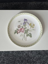 Vintage Floral Plate Royal