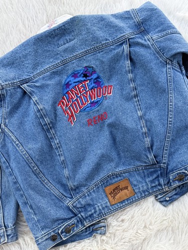 Iconic vintage 1991 - 1991, planet
