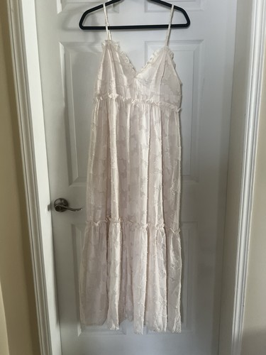 Lulus charm and - charm, cream