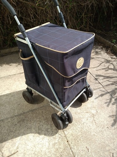 Sholley deluxe shopping - deluxe,