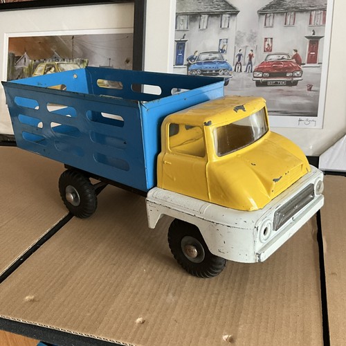 Vintage tinplate triang - vintage,