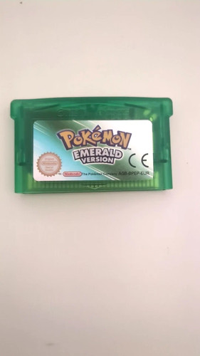 Pokemon emerald version - version, gba