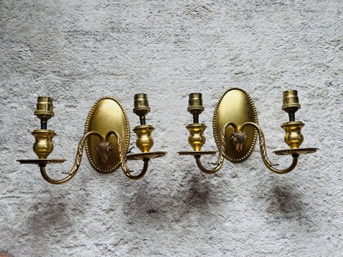 Vintage pair arm - of,
