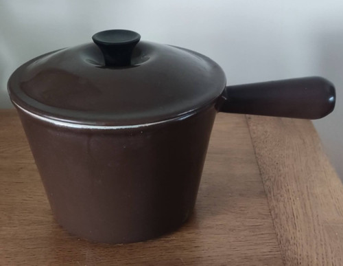 Vintage creuset sauce - vintage,