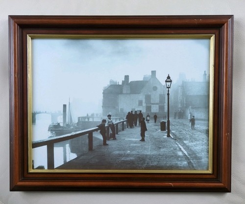 Framed duotone print pier road - duotone,