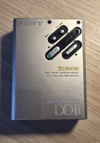 Sony walkman ddii cassette - walkman,
