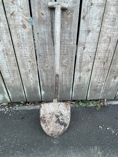 Vintage garden spade - garden,