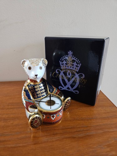 Royal crown derby drummer - royal,