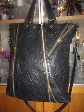 Marc Jacobs. Attractive Real