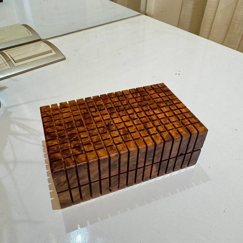 Handcrafted thuya wood secret - handcrafted,