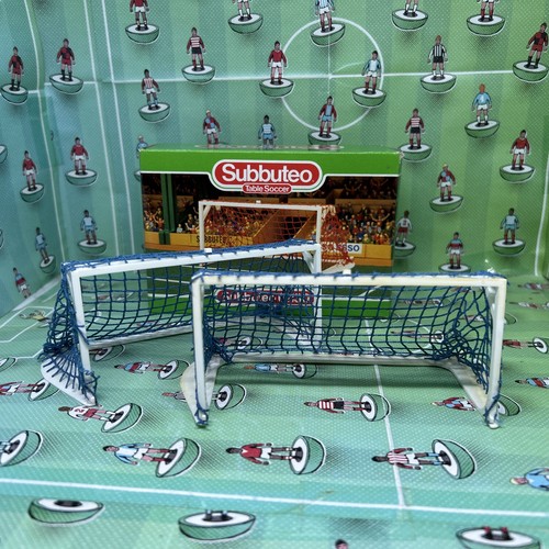Subbuteo world cup goals set - cup,