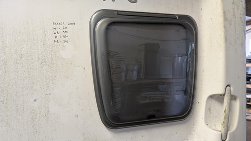 Caravan window swift group - -,