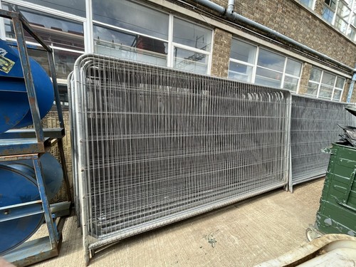 Heras site fencing panel - fencing,