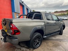 Toyota Hilux Standard Top Up