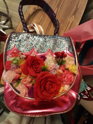 Irregular choice flower bag - irregular,